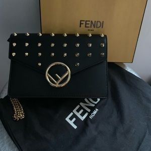 Cross bag fendi